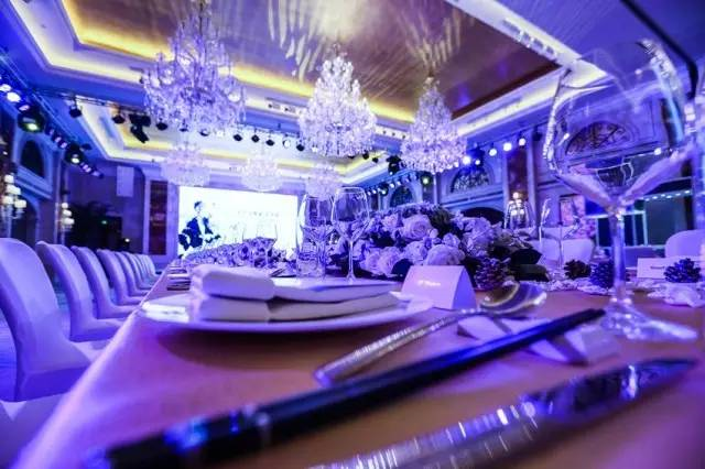 14925638954035947Cqh.png blob.png