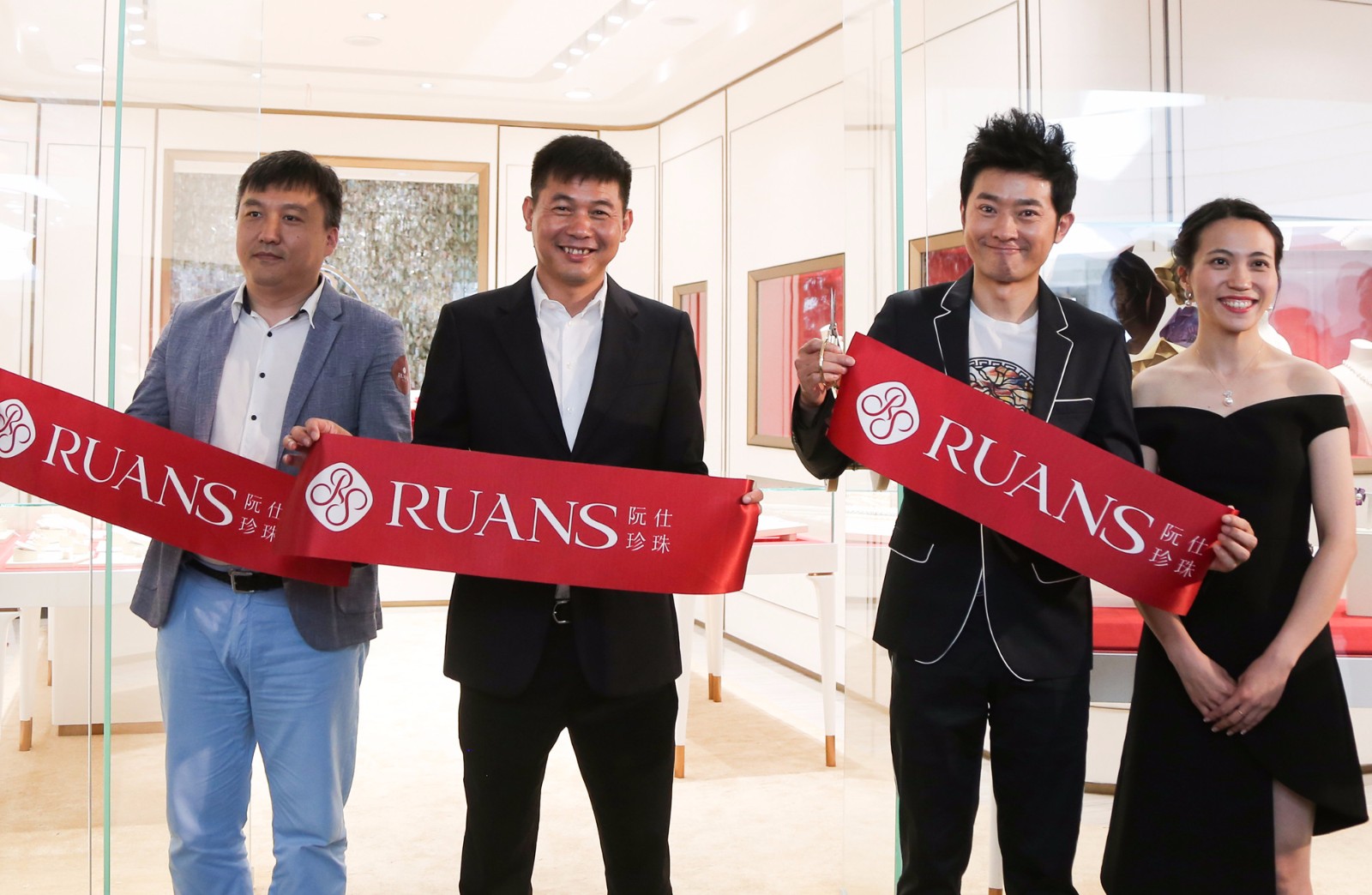 1500872692226429Sqq5.jpg 004.jpg